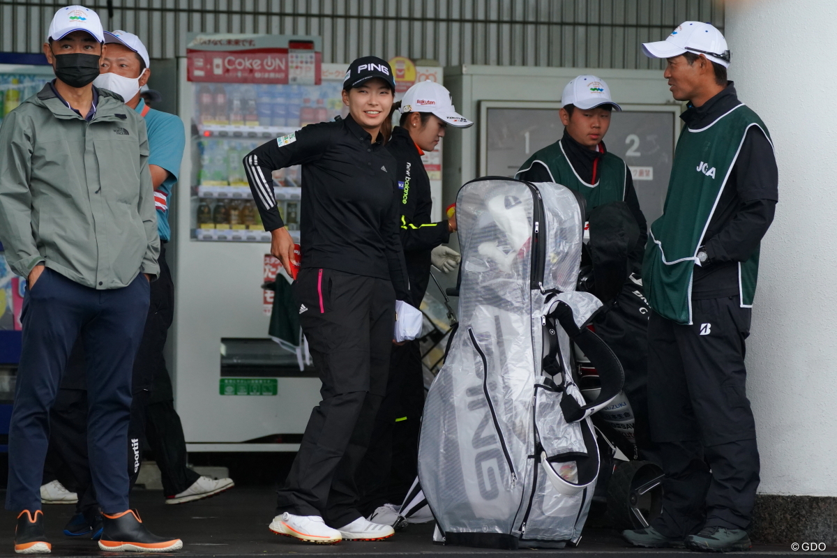 渋野「この状況では難しい」 原「いい判断」／女子OP2日目中止【国内女子ツアー LPGA】｜GDO ゴルフダイジェスト・オンライン