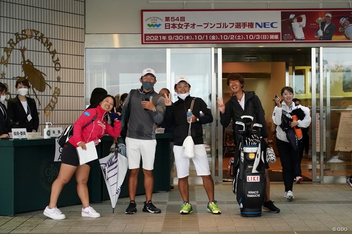 ハイ、チーズ 2021年 日本女子オープンゴルフ選手権 2日目 鈴木愛