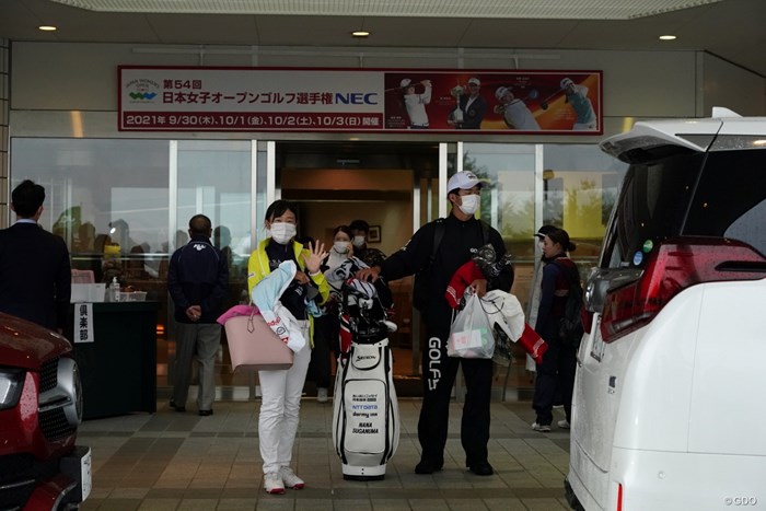 ばいば～い 2021年 日本女子オープンゴルフ選手権 2日目 菅沼菜々