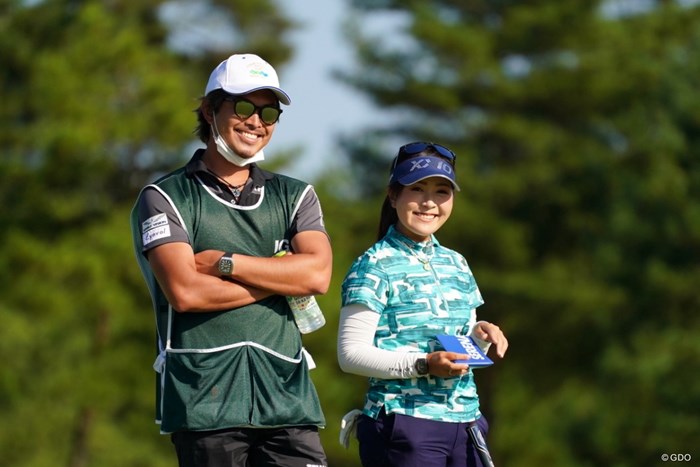 この身長差 2021年 日本女子オープンゴルフ選手権 2日目 青木瀬令奈