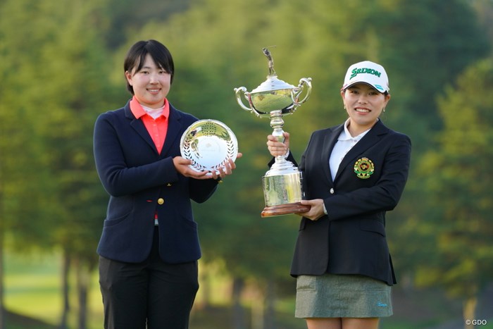 優勝者とローアマ、二人ともおめでとう 2021年 日本女子オープンゴルフ選手権 最終日 勝みなみと竹田麗央