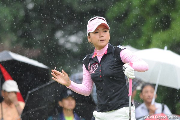 2010年 サントリーレディスオープンゴルフトーナメント 最終日 有村智恵