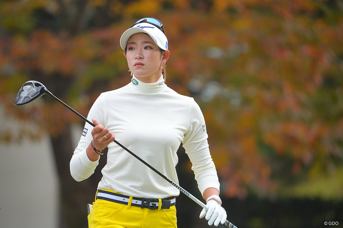 小祝さくらが首位キープ 古江彩佳1打差 渋野は38位に後退 【国内