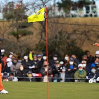 オレンジリンクコーデ 2021年 ゴルフ日本シリーズJTカップ 最終日 池村寛世