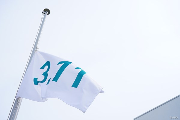 2022年 明治安田生命レディス ヨコハマタイヤゴルフトーナメント 初日 弔旗 あれから11年。