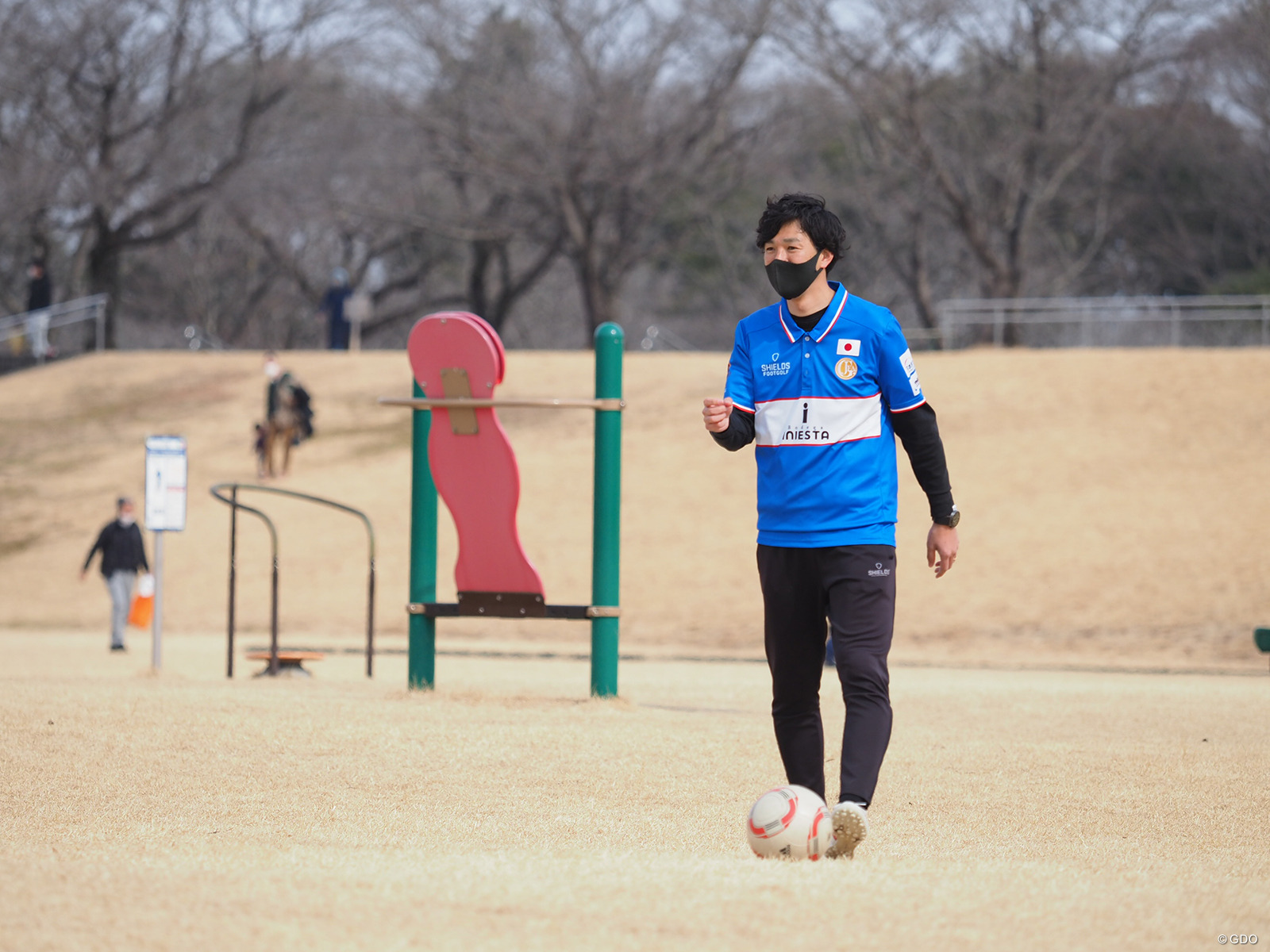 サッカーの夢を諦めて、フットゴルフと出会った