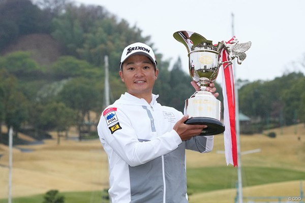 国内開幕戦でツアー2勝目を挙げた香妻陣一朗