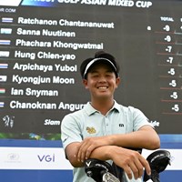 首位で発進した15歳のラチャノン・チャンタナヌワット（提供：アジアンツアー） 2022年 トラストゴルフ アジアンミックスカップ 初日 ラチャノン・チャンタナヌワット