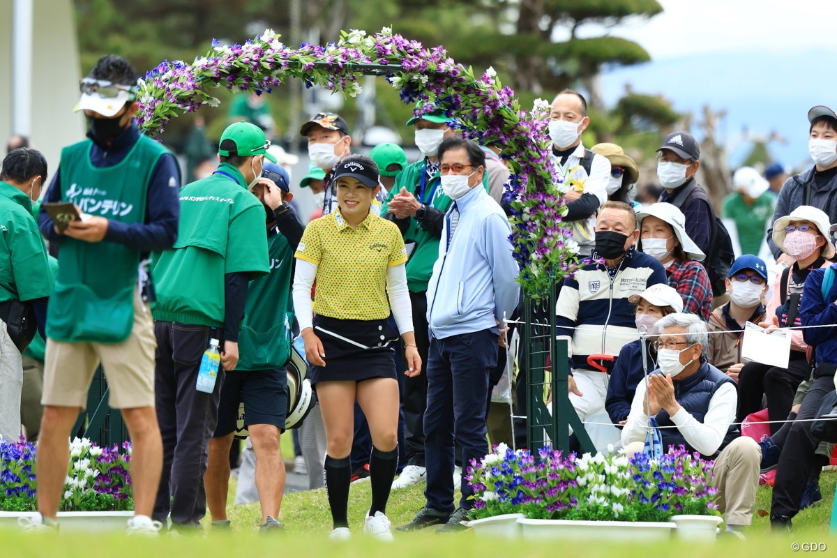 2022年 KKT杯バンテリンレディスオープン 初日 河本結