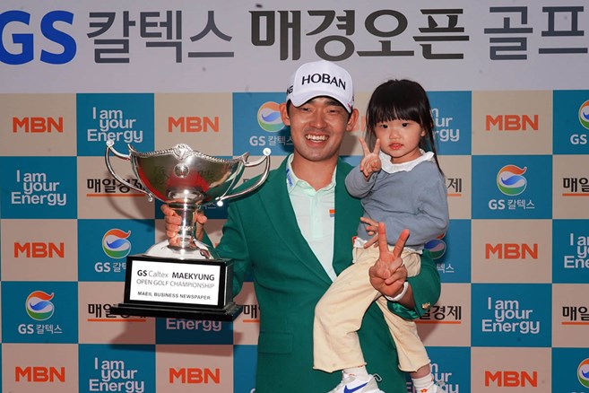 地元・韓国のキム・ビオがツアー初優勝「両親に感謝」