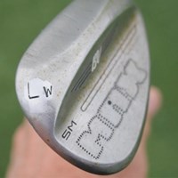 ホマ用にフレックスが彫られたウェッジ（提供：GolfWRX, PGATOUR.COM） 2022年 ウェルズファーゴ選手権 最終日 マックス・ホマ