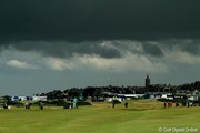2010年 全英オープン初日 雨雲