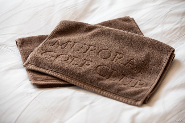 ゴルフ日和 室蘭ゴルフ倶楽部 やわらかな肌触りの今治タオルを採用