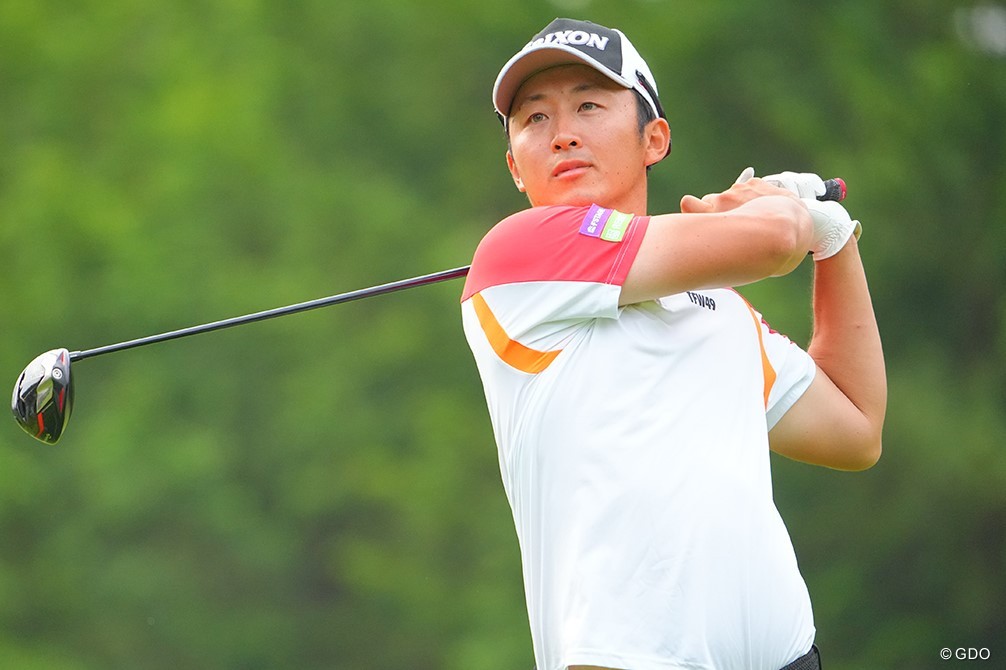 今だ」と高額自己投資 効果実感の岩崎亜久竜が“64” 【国内男子ツアー