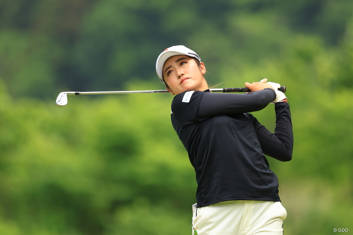 稲見萌寧が今季初の首位発進 「60台が一番うれしい」