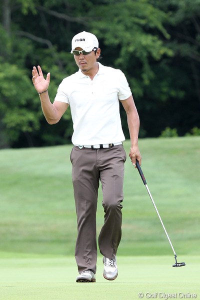 2010年長嶋茂雄 INVITATIONAL セガサミーカップゴルフトーナメント 2日目 矢野東 矢野東16番パー3以外は「ショットは完璧」と話す矢野東。「初めての感覚」というほどの絶好調ぶりだ