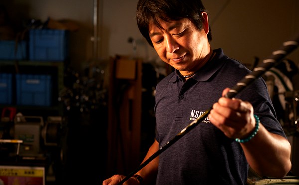 日本シャフト ツアー担当・石橋さん 報告書を作成する際はゴルフを知らない人でも伝わるような言葉を選んでいる(撮影:岡崎健志)