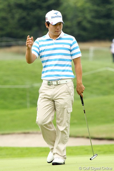 2010年長嶋茂雄 INVITATIONAL セガサミーカップゴルフトーナメント 3日目 チョ・ミンギュ 韓国のチョ・ミンギュが首位に2打差で最終日へ