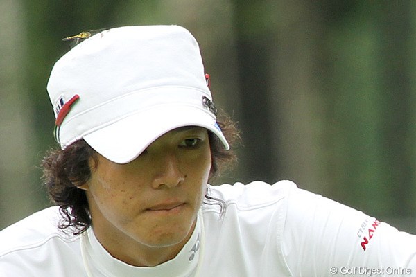 2010年長嶋茂雄 INVITATIONAL セガサミーカップゴルフトーナメント 3日目 石川遼 頭に季節外れのトンボが・・・