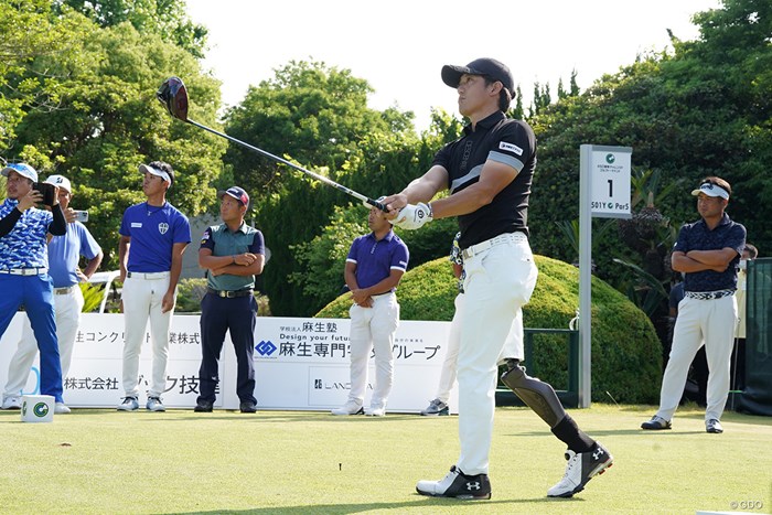 吉田隼人は右大腿を切断したプロゴルファー 2022年 ASO飯塚チャレンジドゴルフトーナメント  事前 吉田隼人
