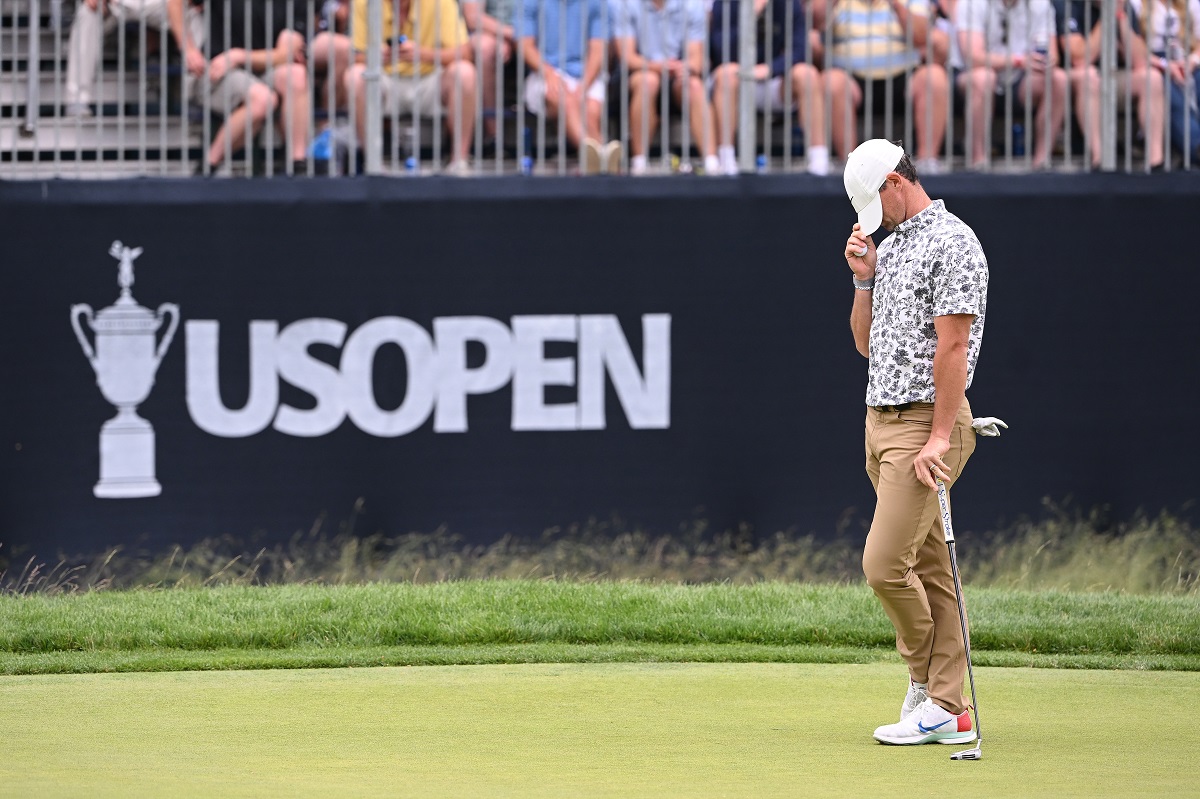 バンカーでご乱心も…マキロイはナショナルオープン連勝へ好発進