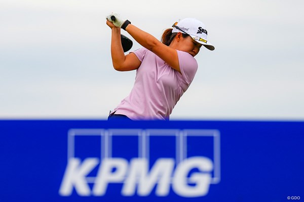 2022年 KPMG全米女子プロゴルフ選手権  事前 畑岡奈紗 ショットのチェックに余念がない