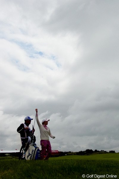 2010年 全英リコー女子オープン初日 空