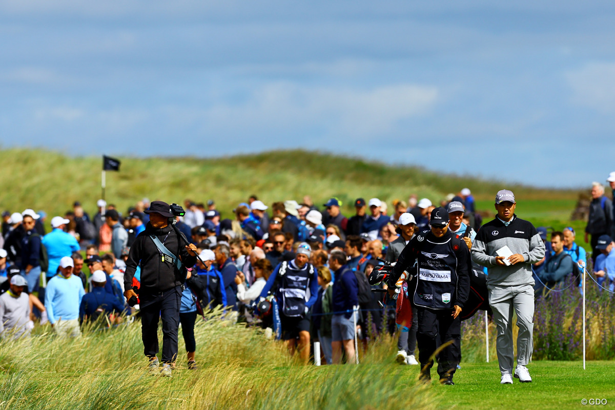 大勢のギャラリーを引き連れる 22年 ジェネシス スコットランドオープン 2日目 松山英樹 フォトギャラリー Gdo