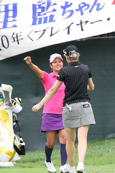 2010年 NEC軽井沢72ゴルフトーナメント2日目 宮里藍＆ニッキー・キャンベル
