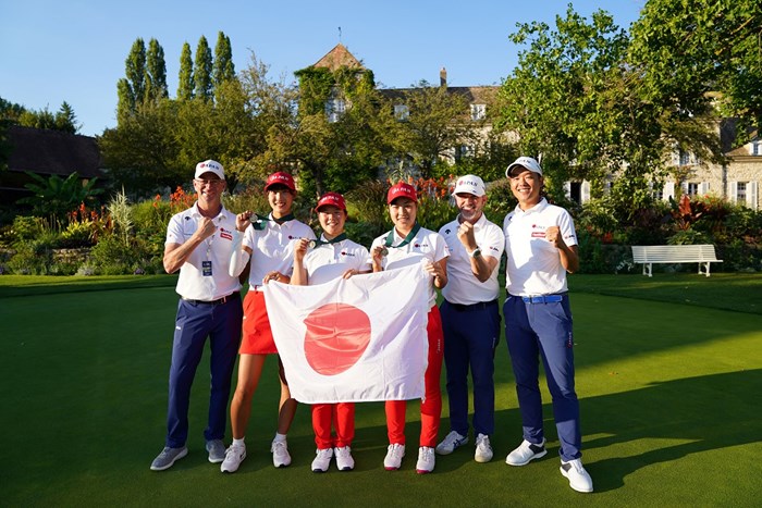 日本チームは3位で終えた（提供：日本ゴルフ協会） 2022年 世界女子アマチュアゴルフチーム選手権 最終日 馬場咲希 橋本美月 上田澪空