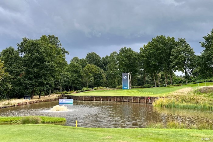 8番のセカンド地点。数少ない池が絡むホール 2022年 BMW PGA選手権 事前 ウェントワースGC