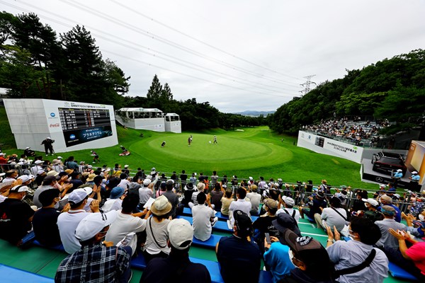 2022年 日本女子プロゴルフ選手権大会コニカミノルタ杯 初日 18番 砲台グリーンが特徴的な18番