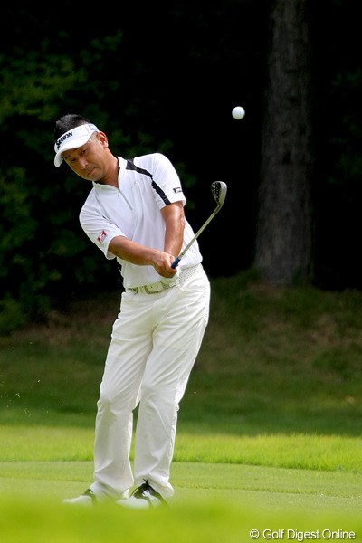 2010年 関西オープンゴルフ選手競技3日目 田中政佳 2日目に「64」を叩き出したアマチュアの田中政佳は30位タイに後退。目標のトップ10フィニッシュなるか？！