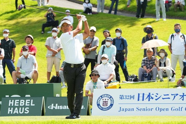 2022年 日本シニアオープンゴルフ選手権 2日目 藤田寛之 藤田寛之が首位をキープした（提供：日本ゴルフ協会）
