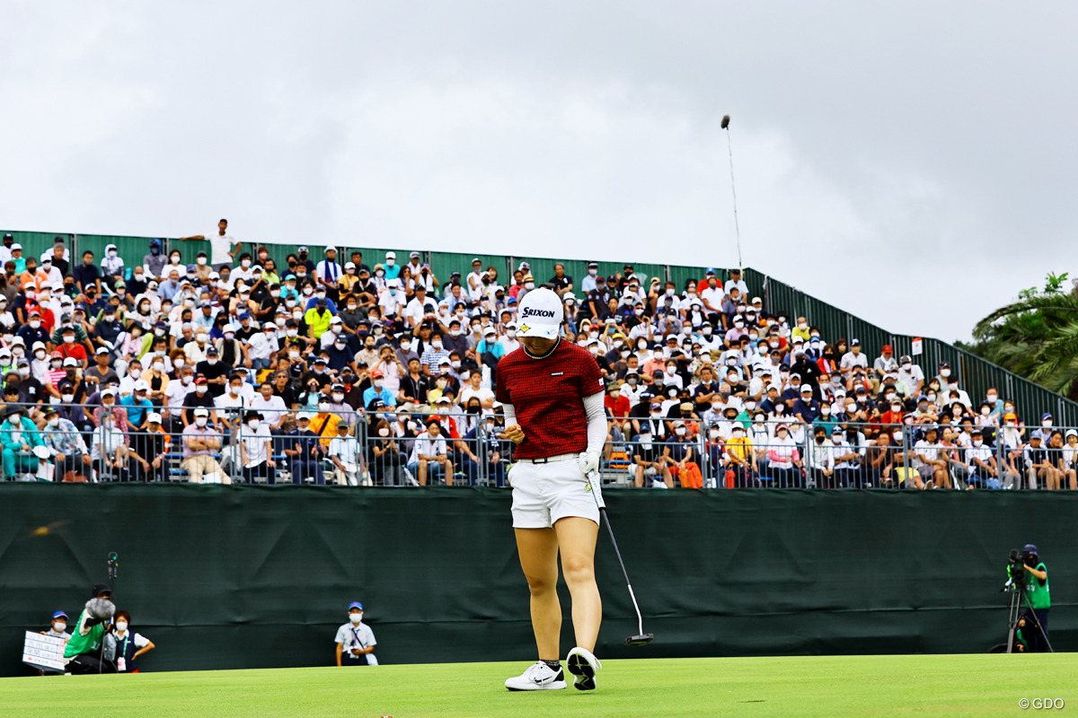 JLPGA 尾関 彩美悠 直筆サイン入り【2024】第55回住友生命