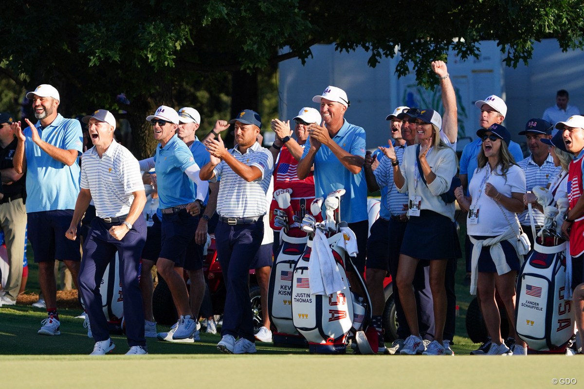 2023年 プレジデンツカップ 2日目 米国選抜