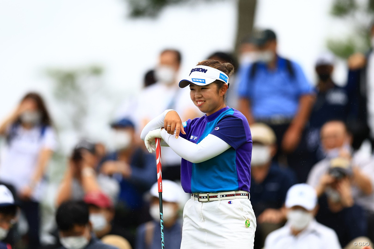 山下美夢有が今季3勝目に王手 8打差独走で最終日へ