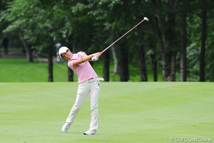 レギュラーツアーでは自己最多となる3バーディを奪った石川葉子だが、100位タイに 2010年 ニトリレディスゴルフトーナメント初日 石川葉子
