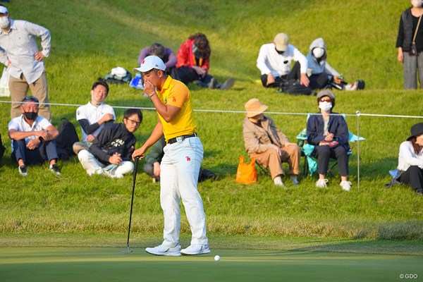 2022年 日本オープンゴルフ選手権競技 最終日 蝉川泰果 17番でボギーをたたいて比嘉とは2打差に