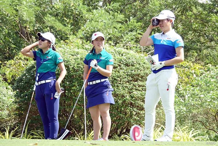 ナショナルチーム3人。左から上田、手塚、橋本 2022年 アジアパシフィック女子アマチュアゴルフ選手権 事前 橋本美月