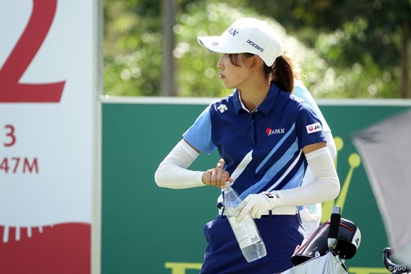 2022年 アジアパシフィック女子アマチュアゴルフ選手権  初日 馬場咲希 水分補給すごく大事！
