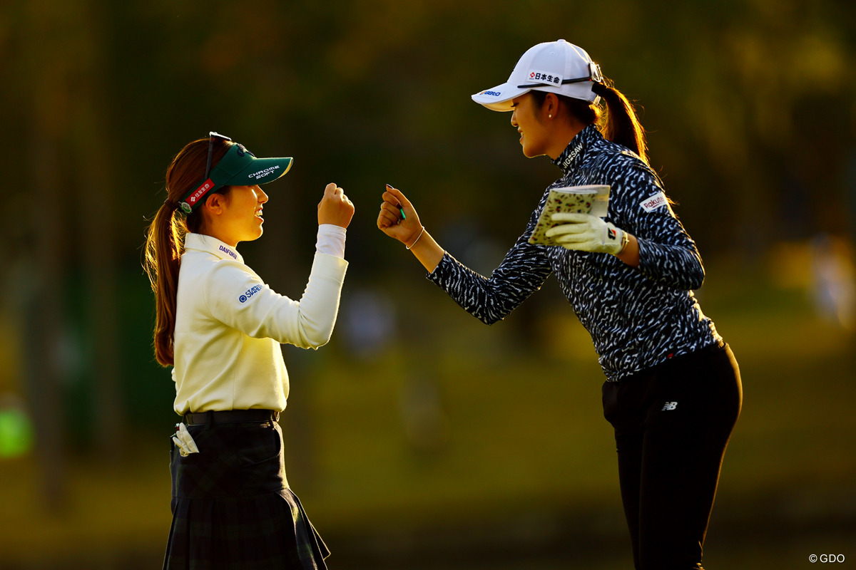 2022年 伊藤園レディスゴルフトーナメント 初日 西村優菜 稲見萌寧｜GDO ゴルフダイジェスト・オンライン