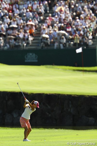 2010年 日本女子プロゴルフ選手権大会コニカミノルタ杯初日 上田桃子