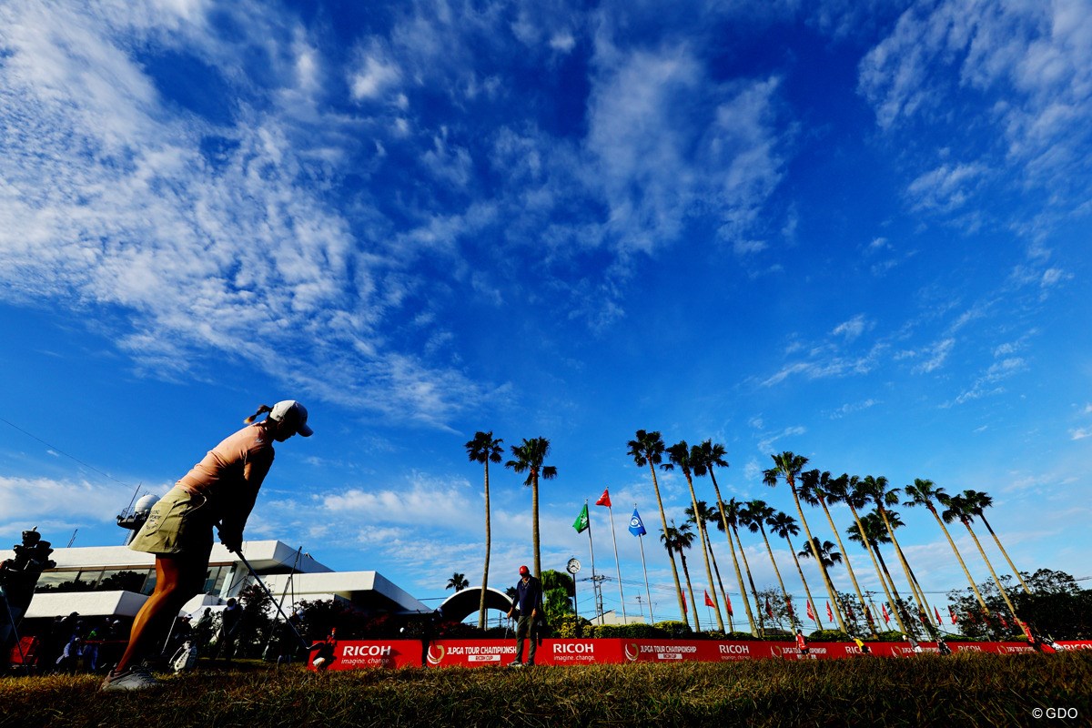 2022年 JLPGAツアーチャンピオンシップリコーカップ 初日 鈴木愛