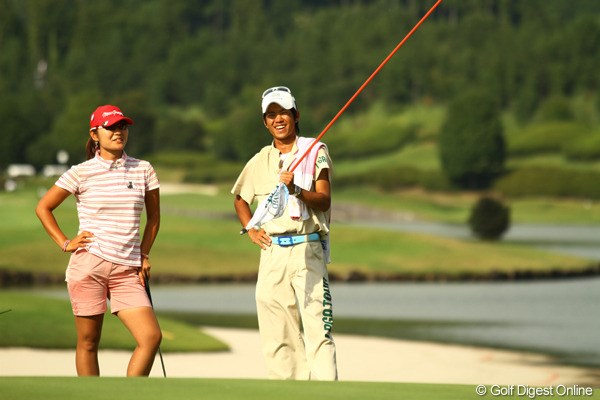 2010年 日本女子プロゴルフ選手権大会コニカミノルタ杯最終日 藤田幸希 ラウンド中は緊張せずに笑顔の耐えなかった藤田幸希