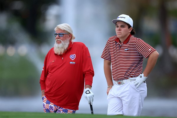 ジョン・デーリー（左）とジョン・デイリーII。似ている（David Cannon/Getty Images)