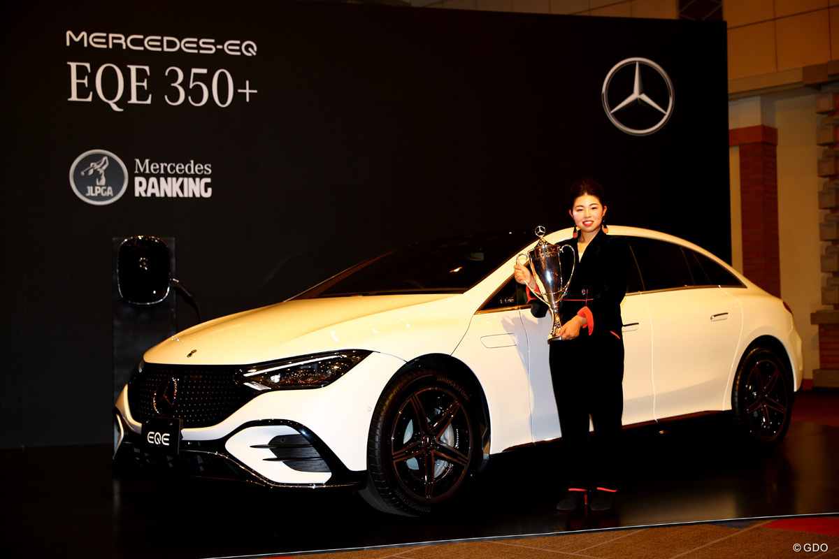 メルセデスをゲット