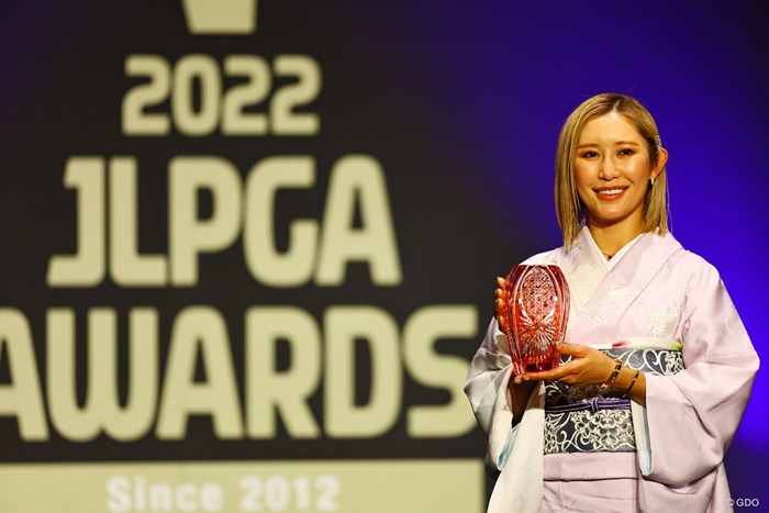 2冠受賞 2022年 JLPGAアワード 金田久美子