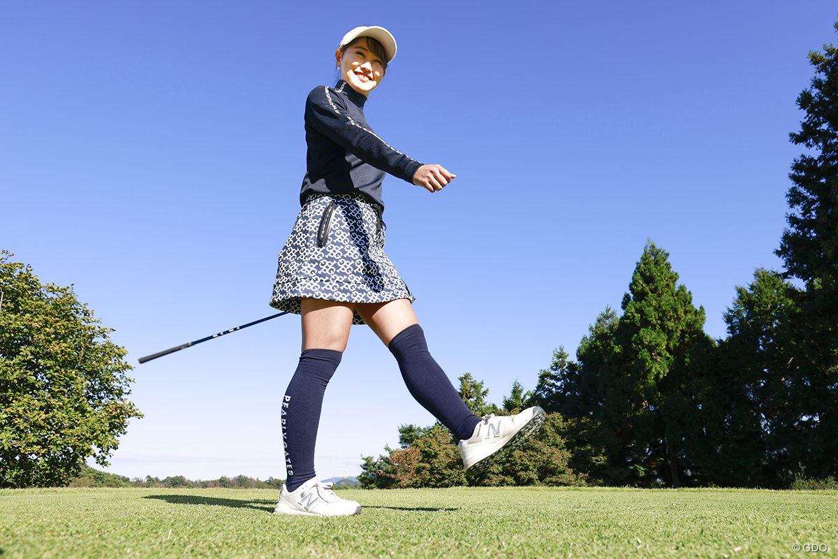 打ち急ぎのメカニズム  “ゆったり振る”は腕でつくる？ 脚でつくる？ 加藤沙弥