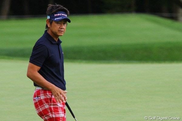2010年 ANAオープンゴルフトーナメント2日目 藤田寛之 本格的な復調が待たれる藤田寛之。46位タイで予選は突破した